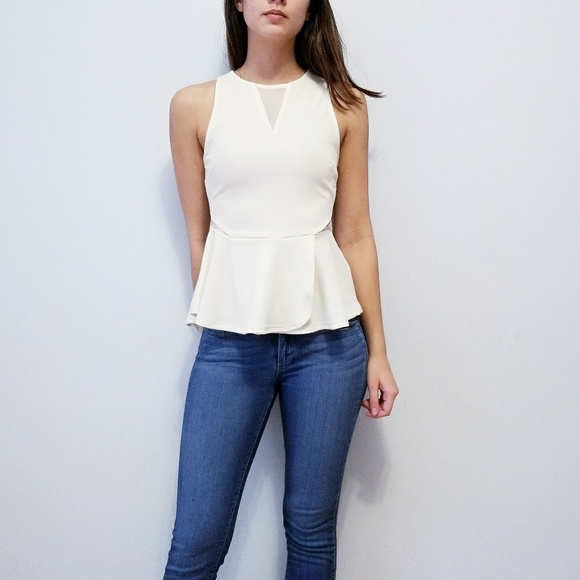 White Peplum Sleeveless Blouse - Picture 4 of 6